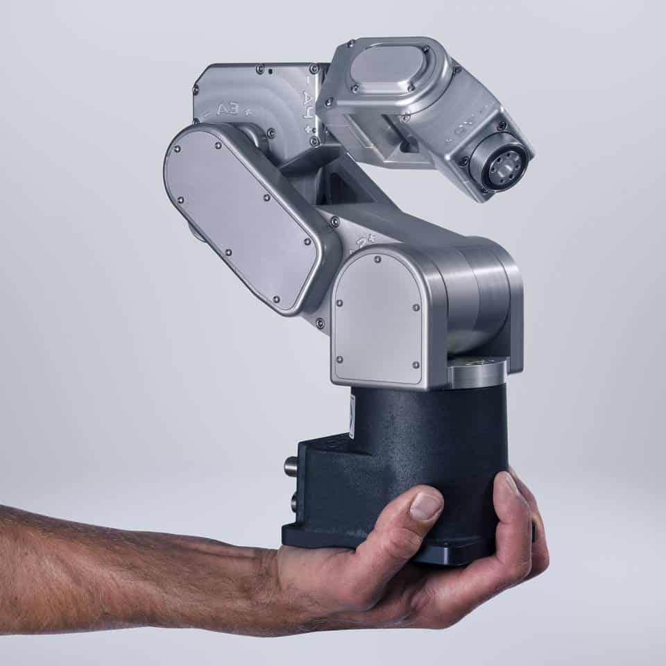 Mecademic: The World's Smallest, most Compact, and Precise Industrial Robots